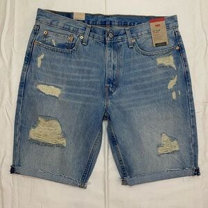 BRAND NEW LEVI’S 511 SLIM SHORTS